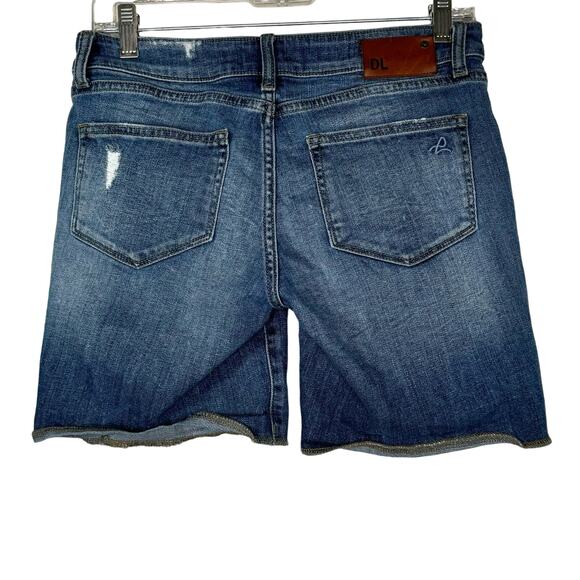 DL1961 Karlie Boyfriend Short Smart Denim 25 - Picture 4 of 16